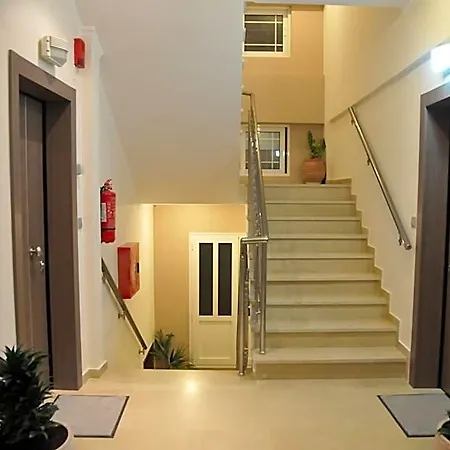 Hotel Stoudios Georgias *